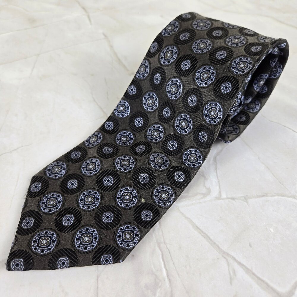 Jos A Banks Signature Collection 100% Silk Men's Tie Black Gray Blue Circles